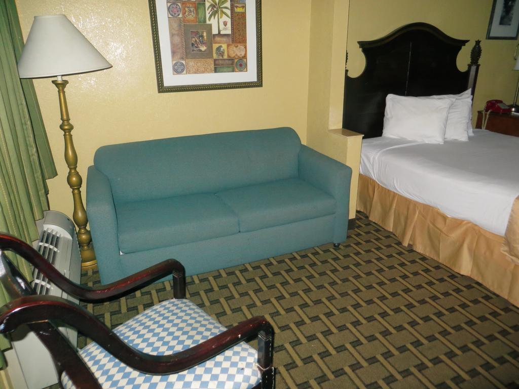 Travelodge Suites By Wyndham Kissimmee Orange מראה חיצוני תמונה
